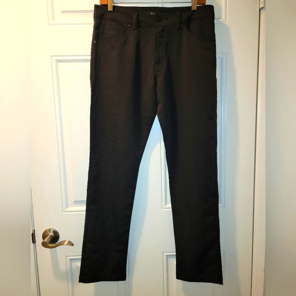 EUC FRIED DENIM WOMANS 32X30 SLIM JEGGINGS